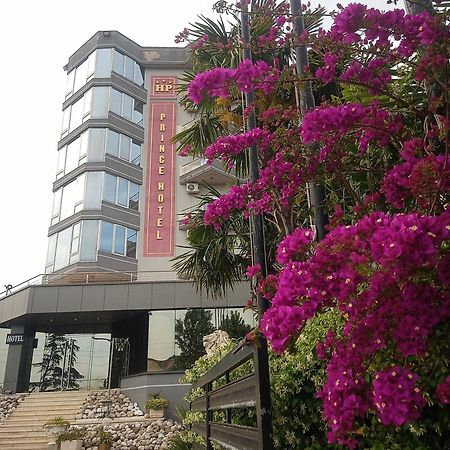 Prince Hotel Fier Exterior photo