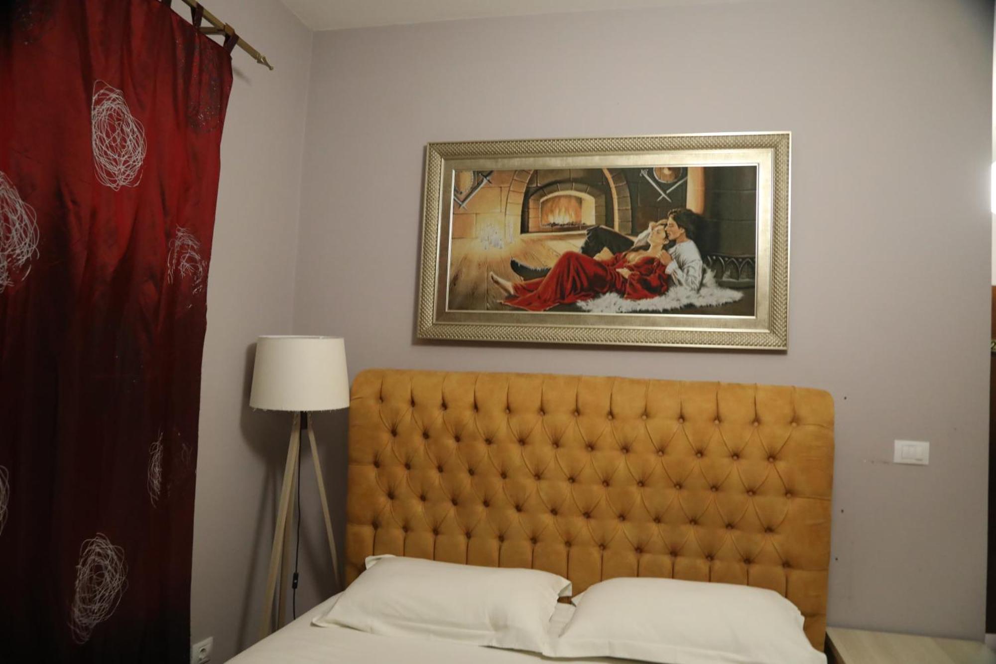 Prince Hotel Fier Exterior photo